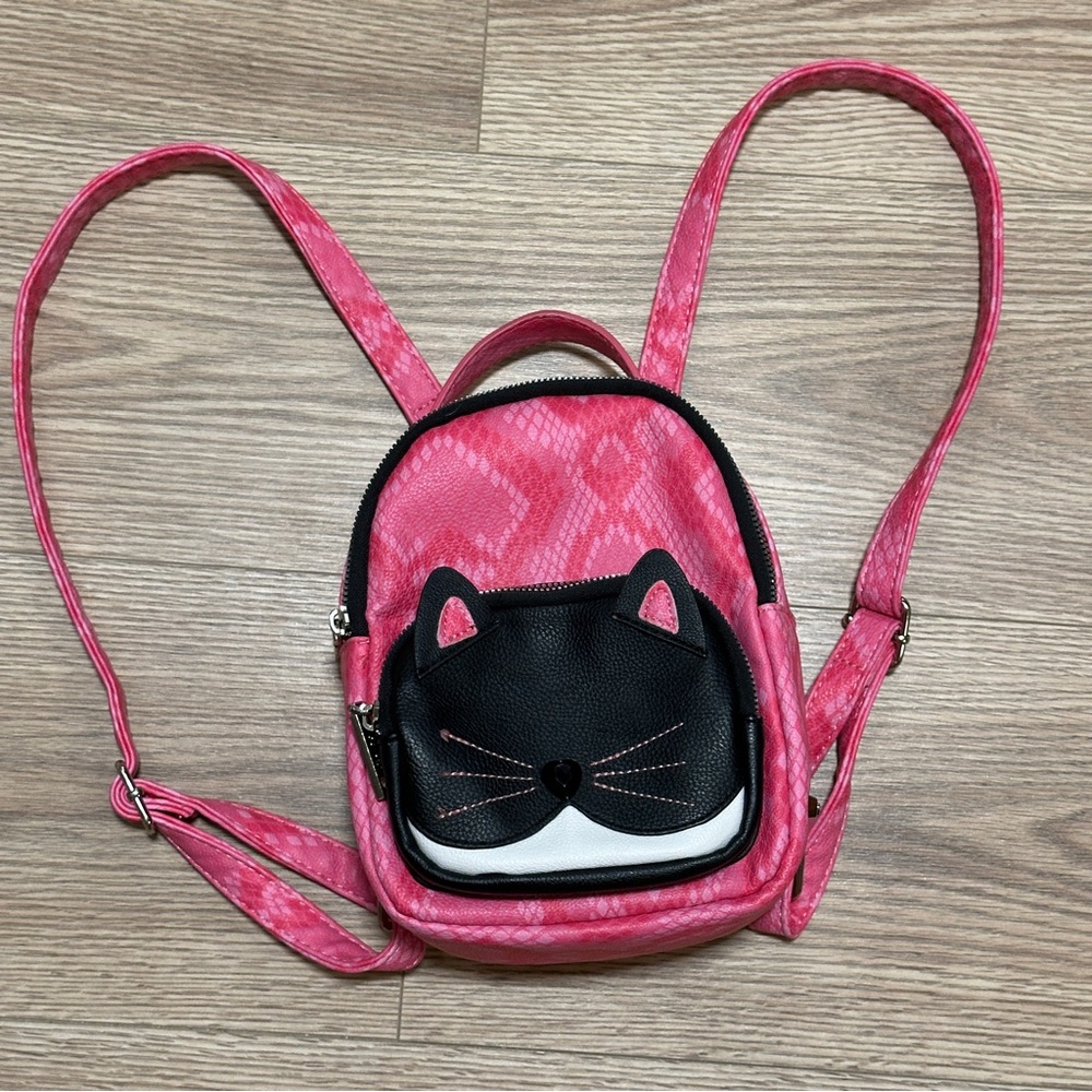 Betsey Johnson Kitsch Cat Mini Backpack – Pink Snakeskin Print